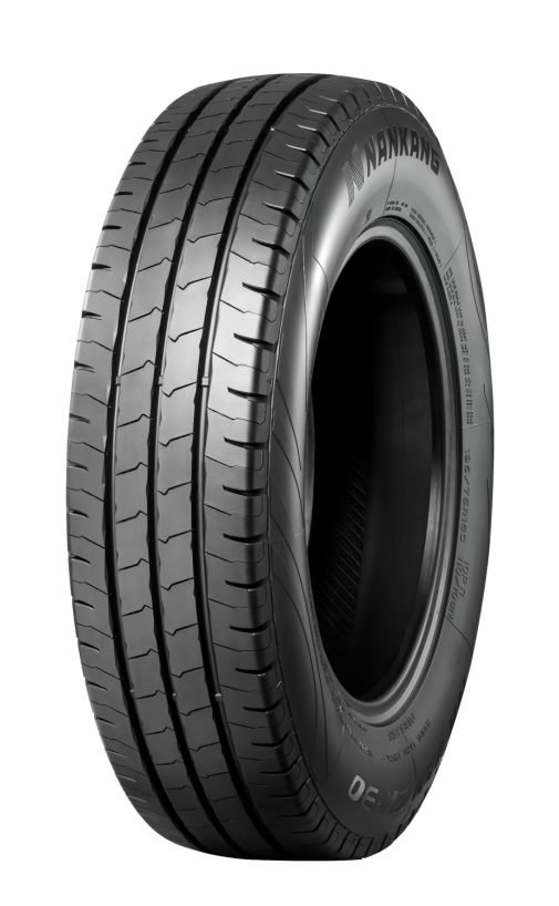 245/40R20 109/107R Nankang CW-30